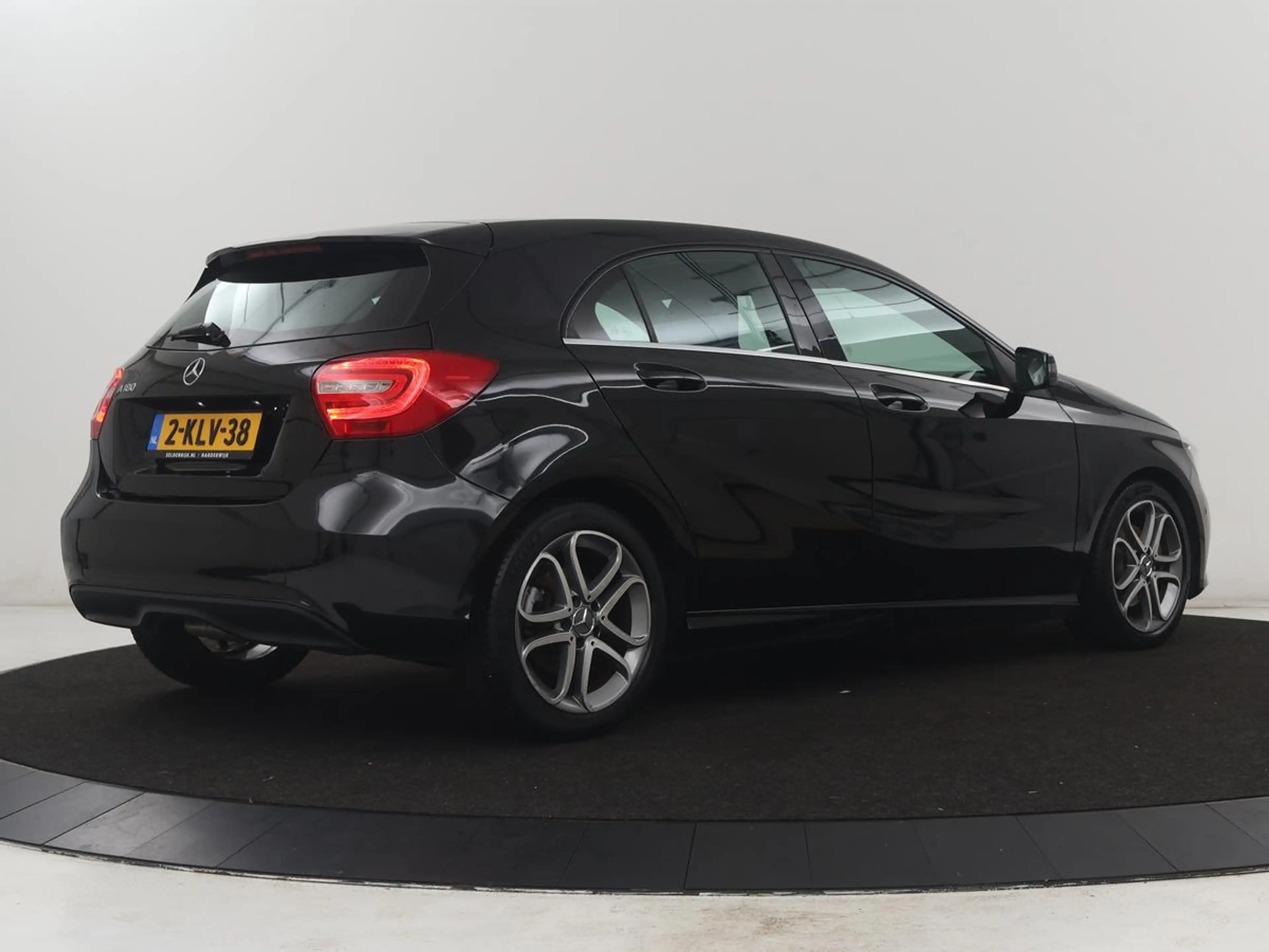 Mercedes-Benz A 180 4U3 | Half leder | Cruise control | Navigatie | Bl — photo 29