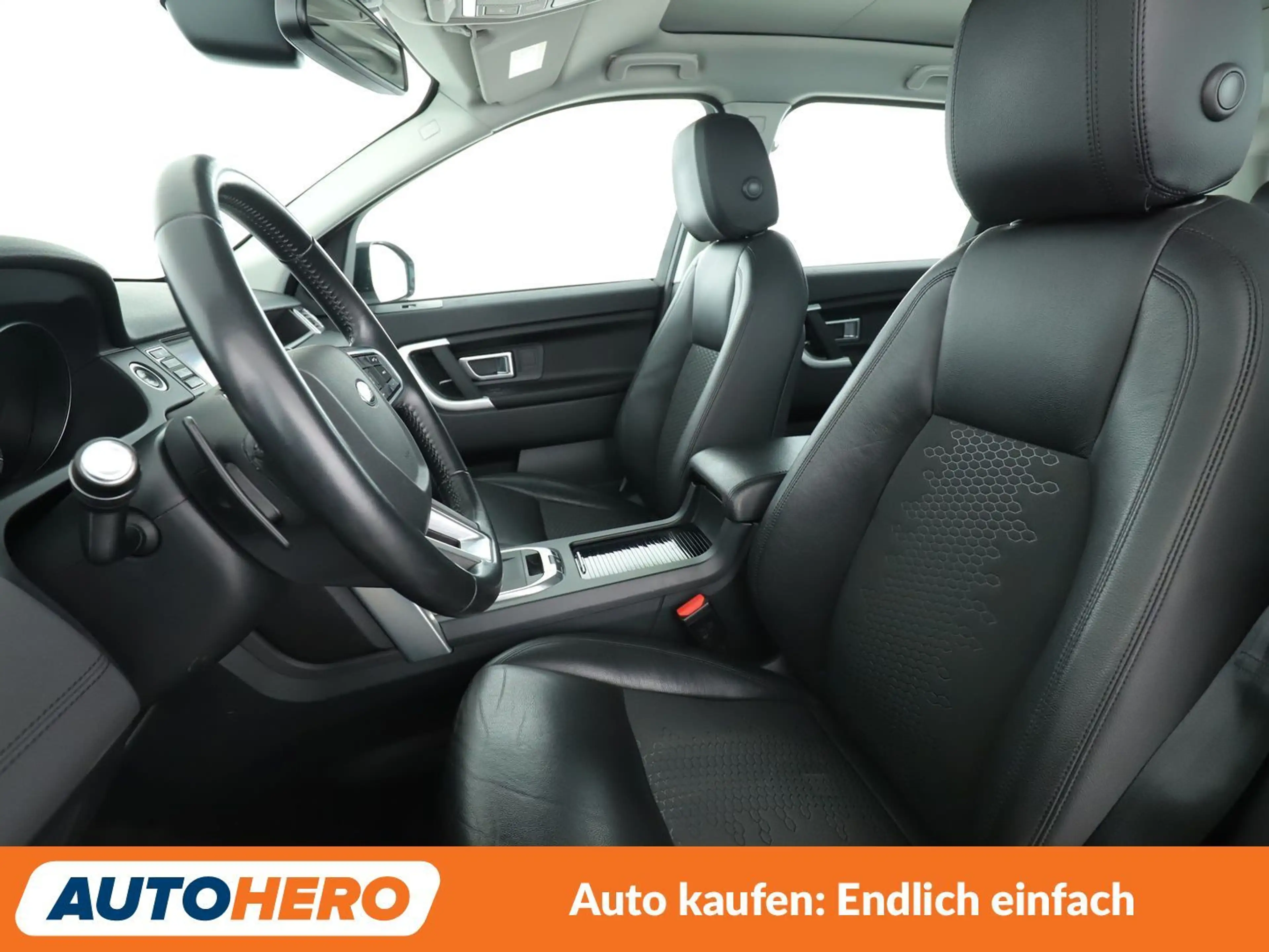Land Rover Discovery Sport 2.0 Turbo SE AWD — photo 10