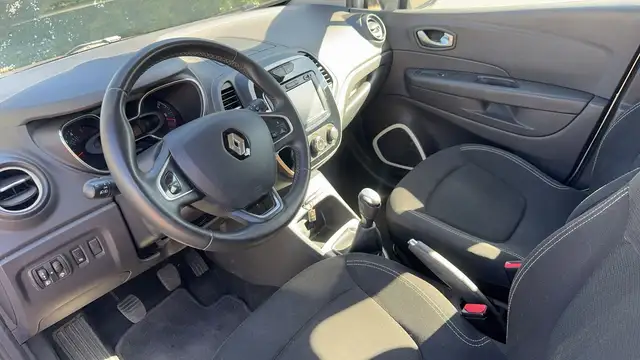 Renault Captur view 8