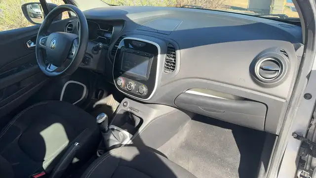 Renault Captur view 10