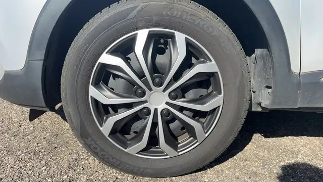 Renault Captur view 18