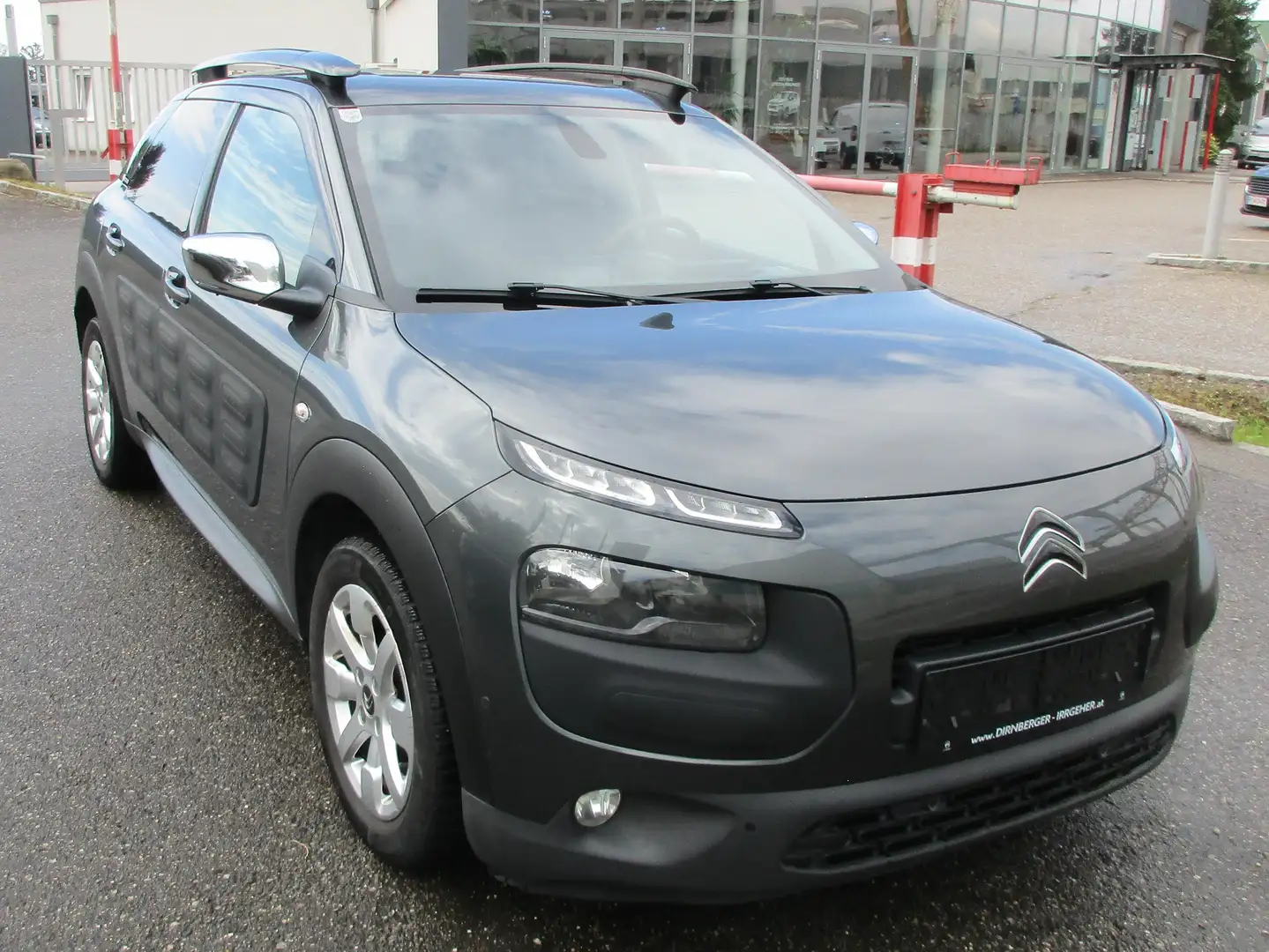 Citroen C4 Cactus Grau - 2