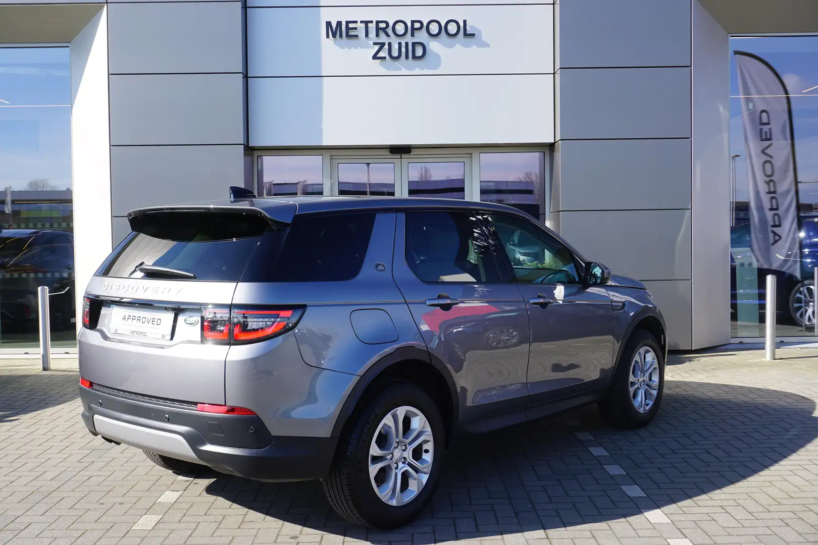 Land Rover Discovery Sport S Grijs - 2