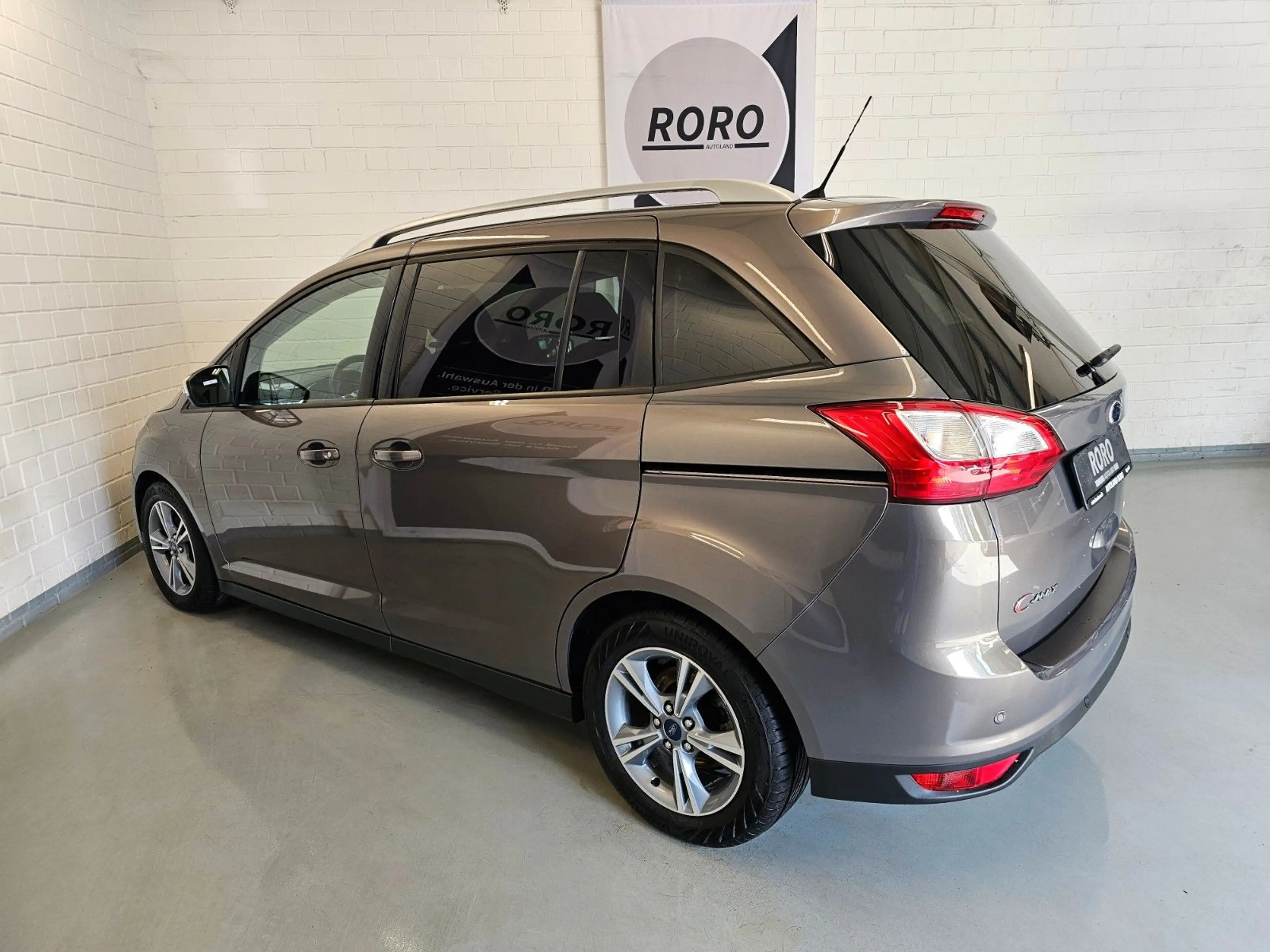 Ford Grand C-Max 1.6l SYNC Edition + 7-SITZER/8-FACH — photo 6