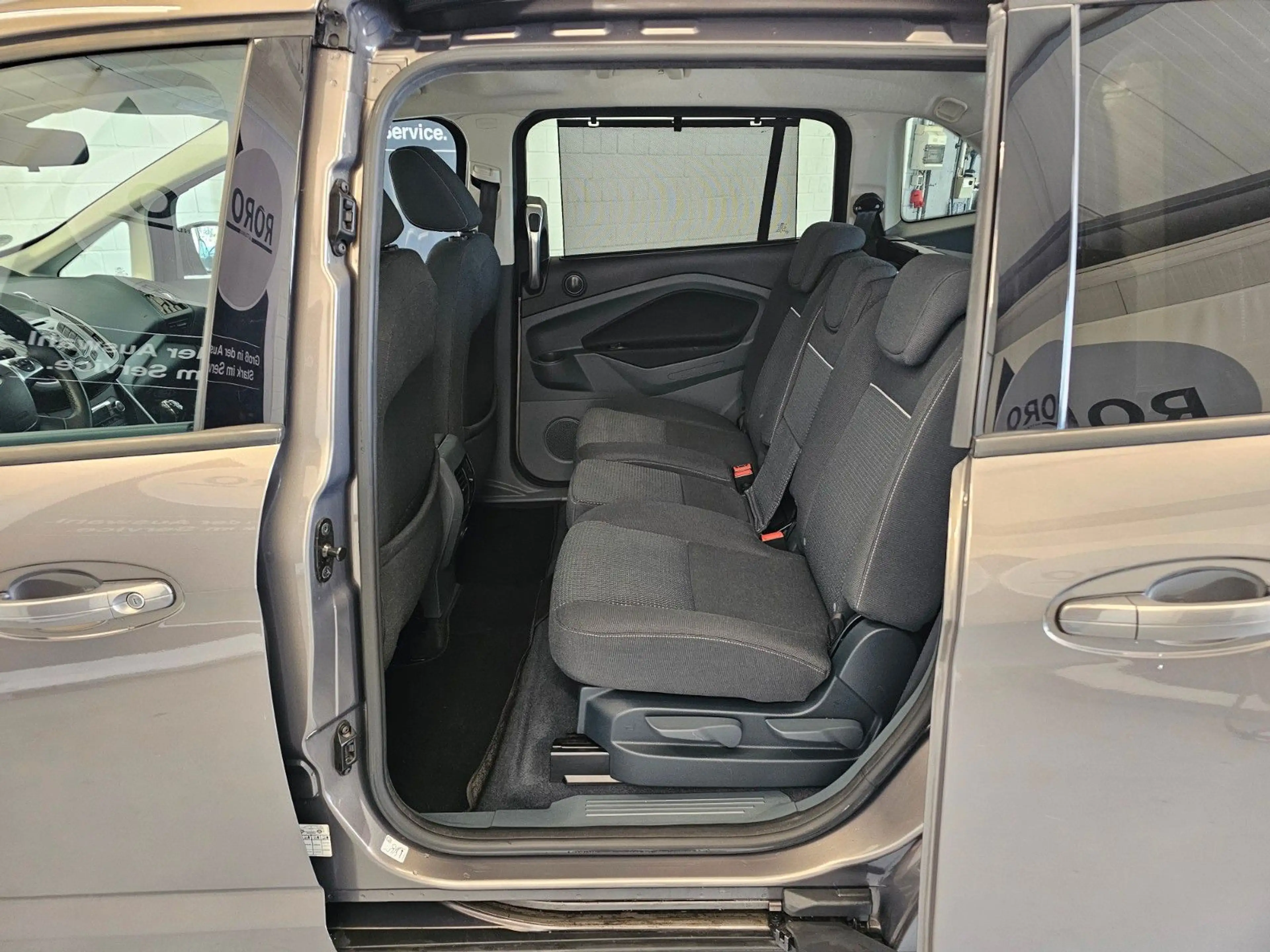 Ford Grand C-Max 1.6l SYNC Edition + 7-SITZER/8-FACH — photo 10