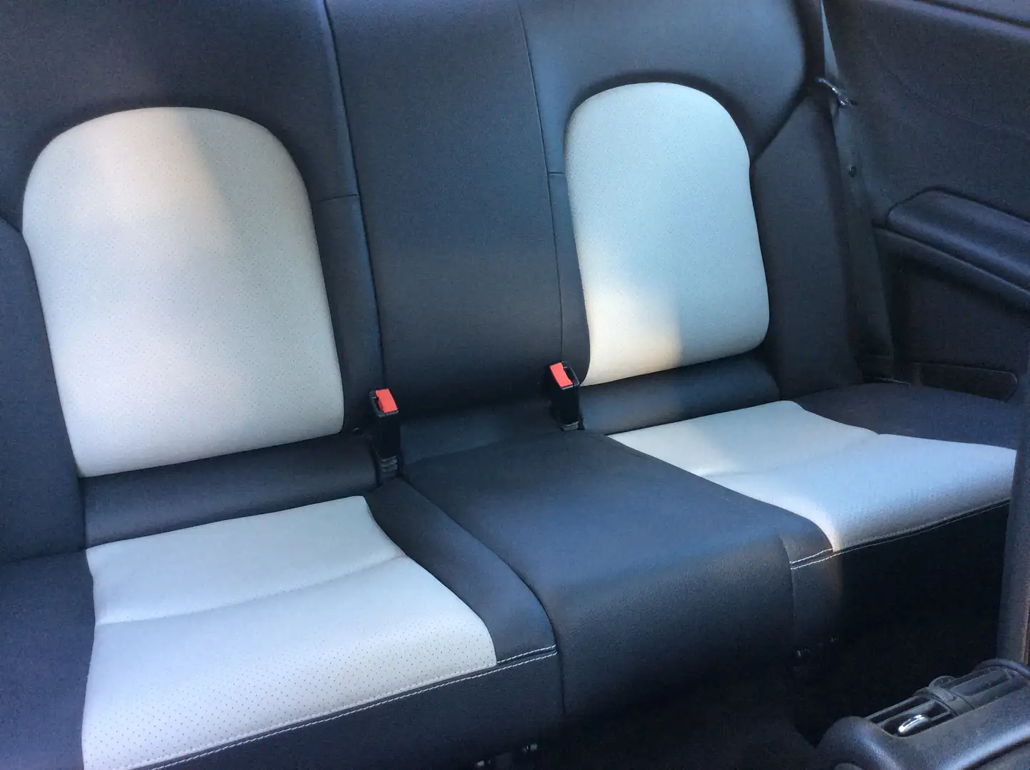 Mercedes-Benz C 220 C Coupé Sport 220 CDI Sport Edition A Beige - 1