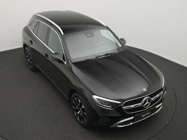 Mercedes-Benz GLC view 12