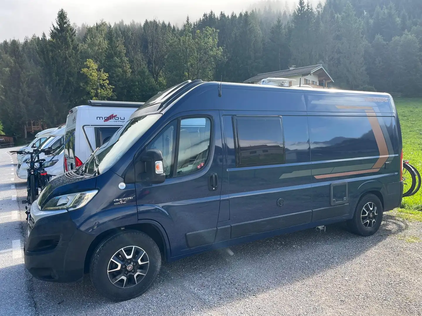 Fiat Ducato Wohnmobil Weinsberg CaraBus 600 MQ Blau - 1