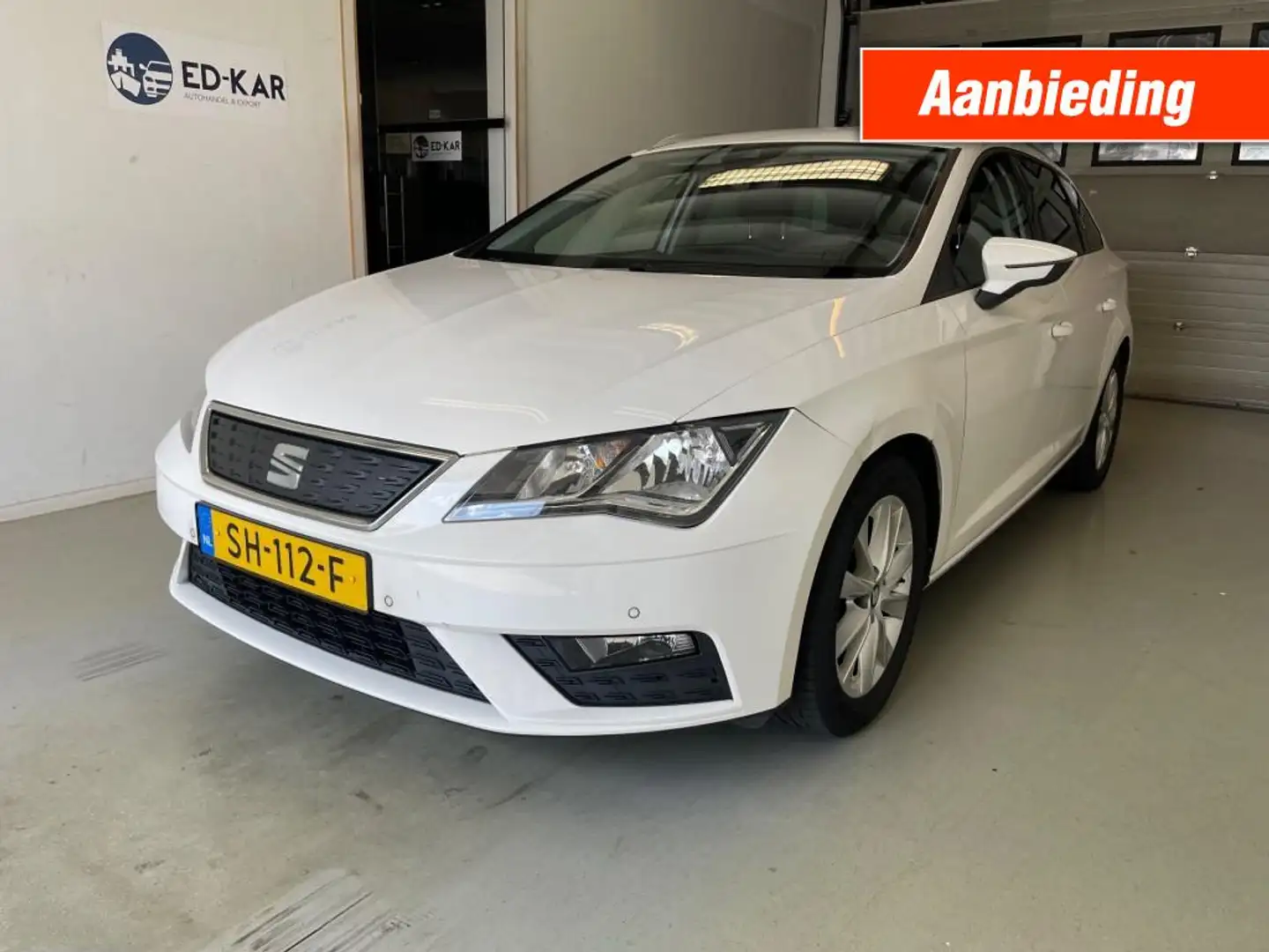 SEAT Leon ST 1.0 EcoTSI Style Business Intense PDC KEY-LESS Wit - 1