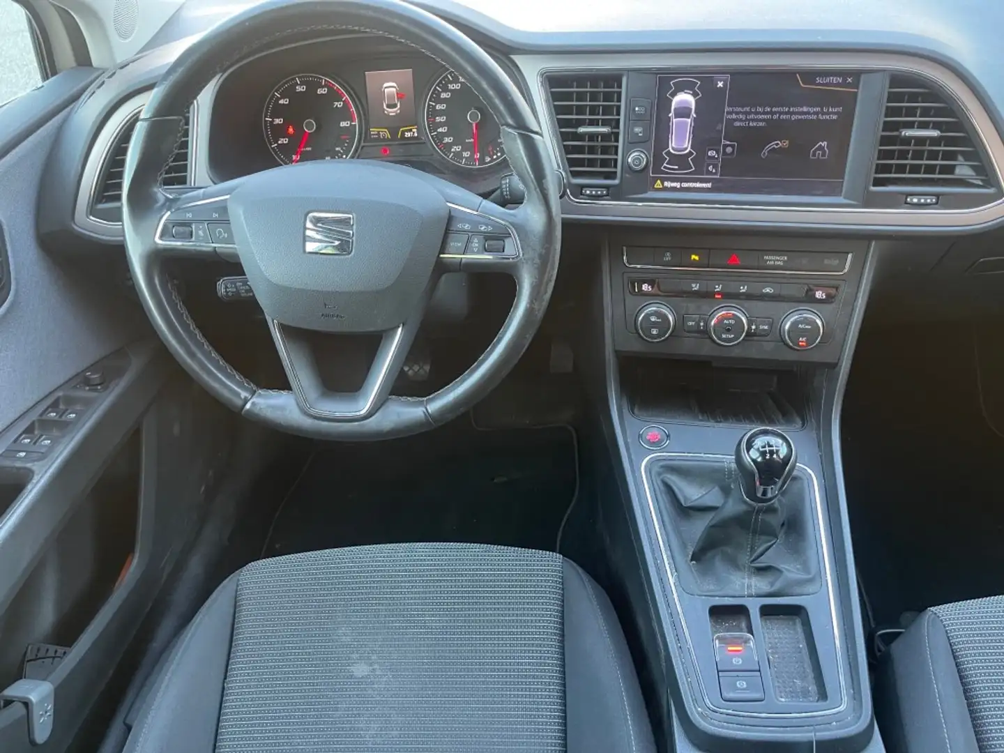 SEAT Leon ST 1.0 EcoTSI Style Business Intense PDC KEY-LESS Wit - 2