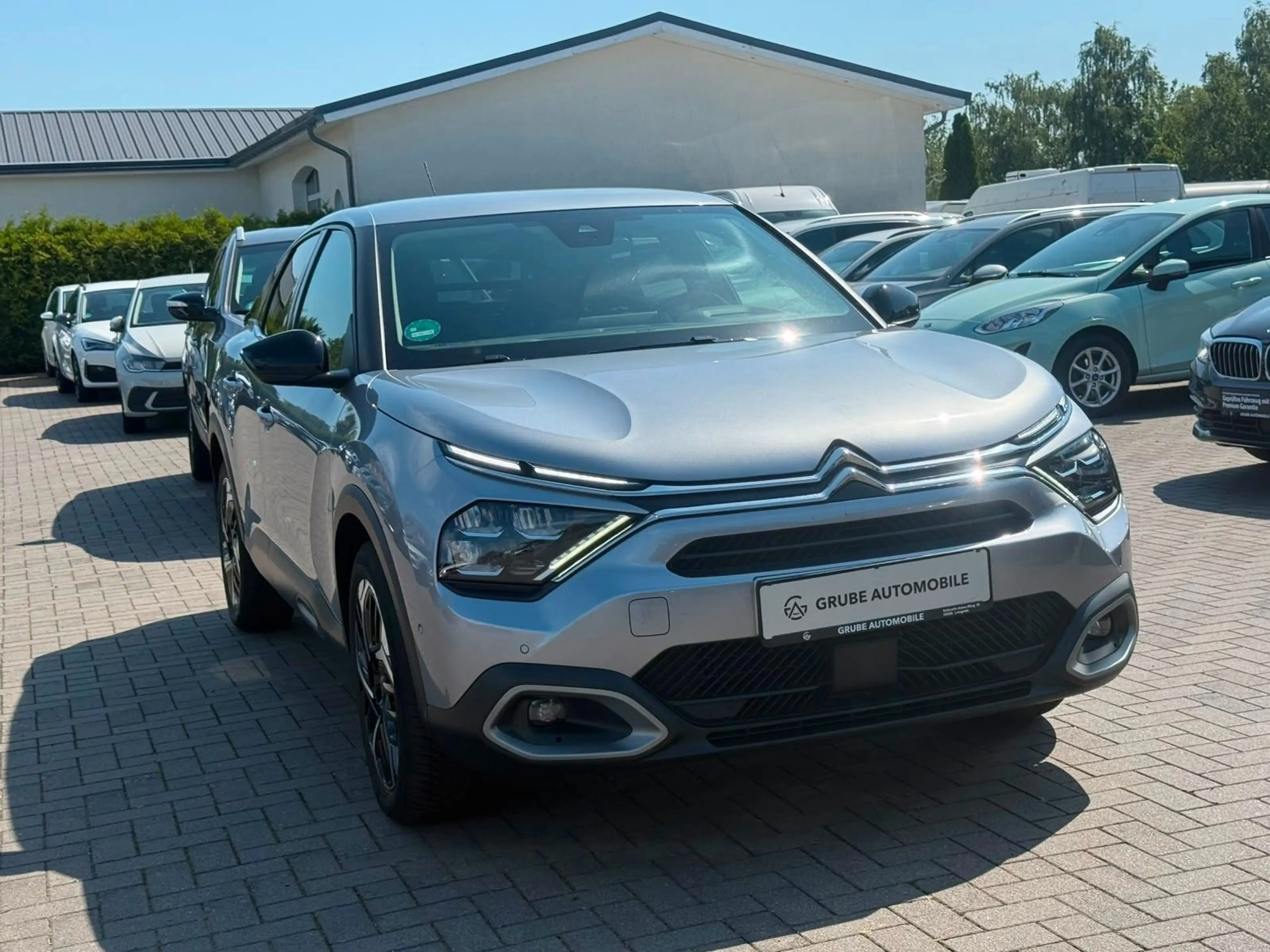Citroen C4 Lim. Shine Automatik*LEDER*NAV*SHZ*LED*CAM — photo 3