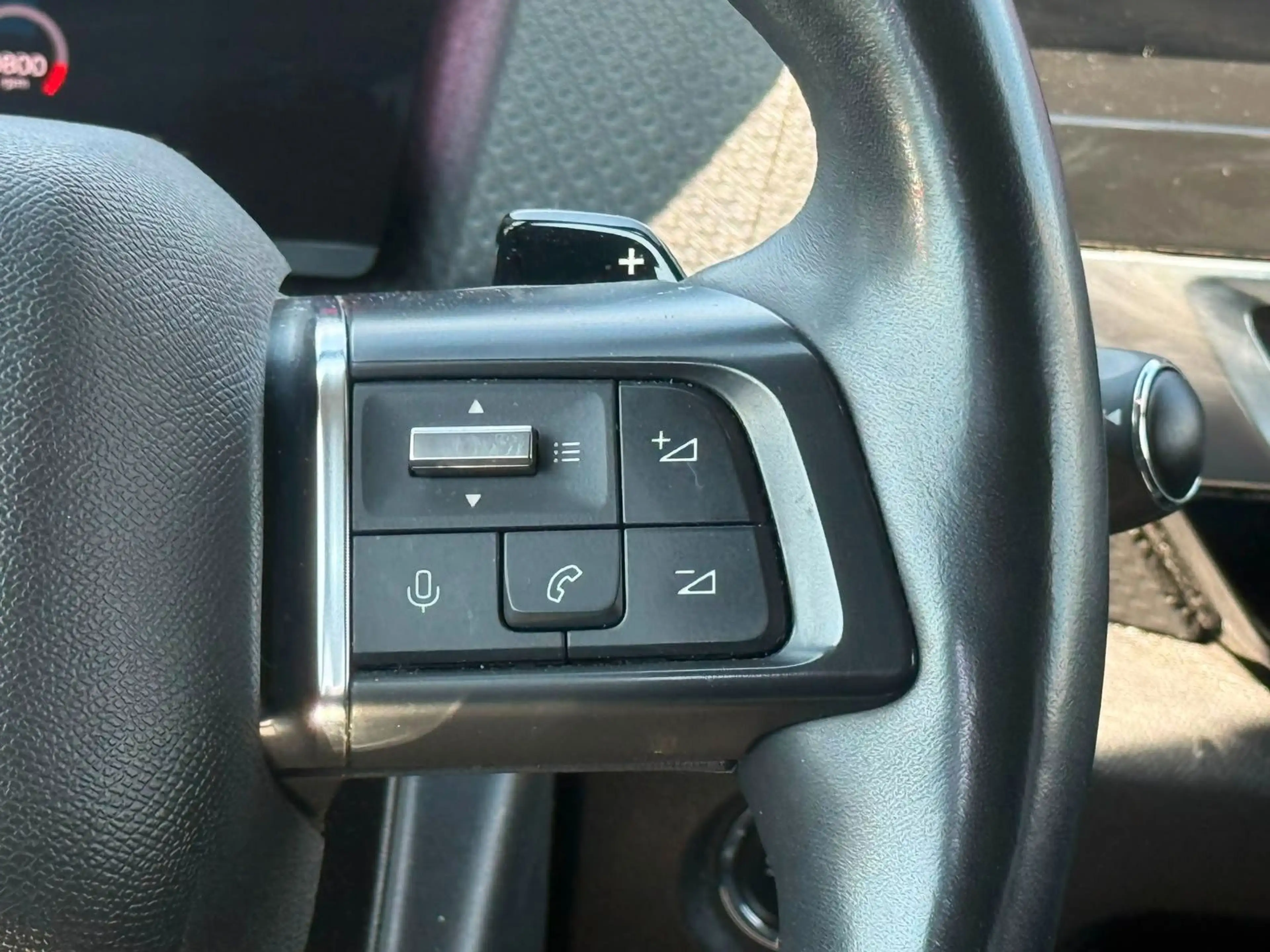 Citroen C4 Lim. Shine Automatik*LEDER*NAV*SHZ*LED*CAM — photo 12