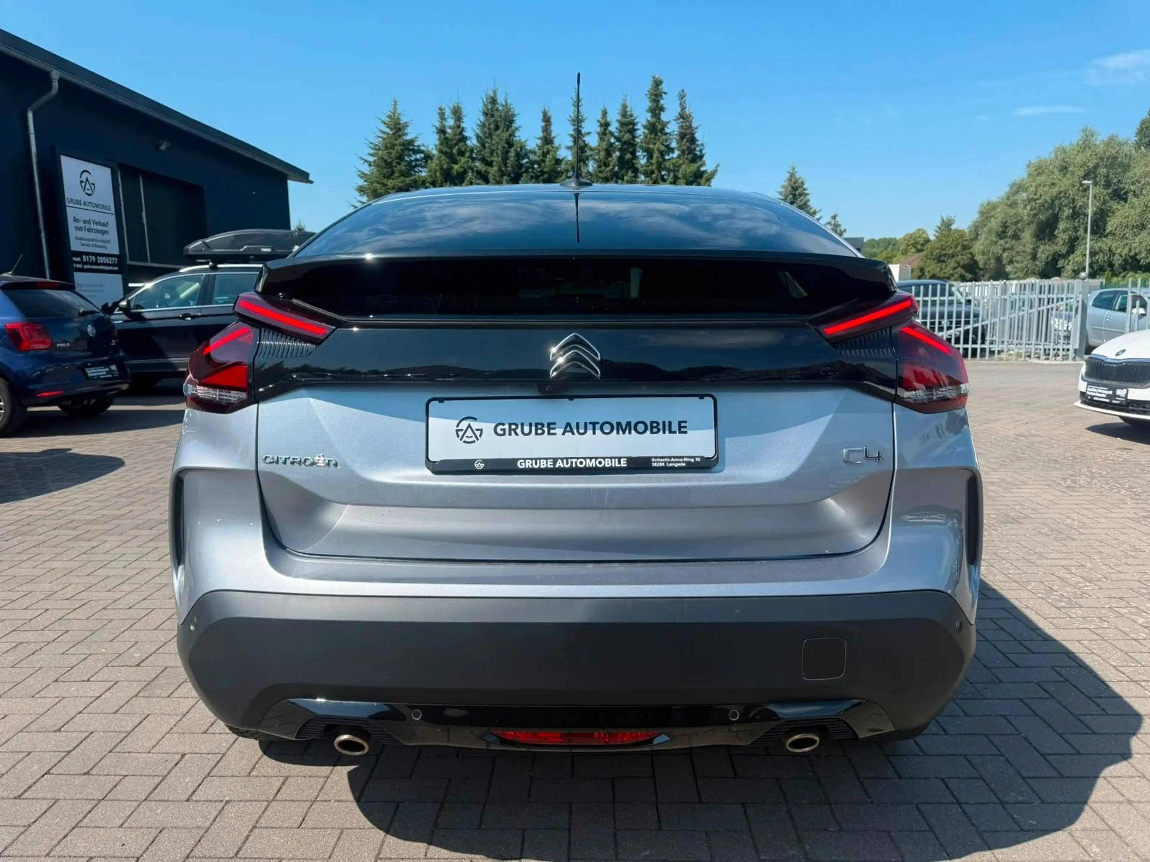 Citroen C4 Lim. Shine Automatik*LEDER*NAV*SHZ*LED*CAM — photo 8