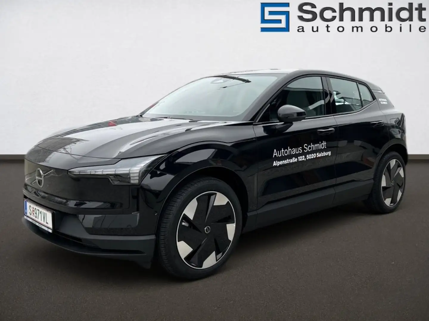 Volvo EX30 Plus, Single Motor Extended Range, Vollelektrisch Schwarz - 2