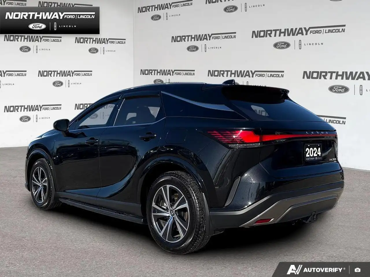 Lexus RX photo Lexus RX