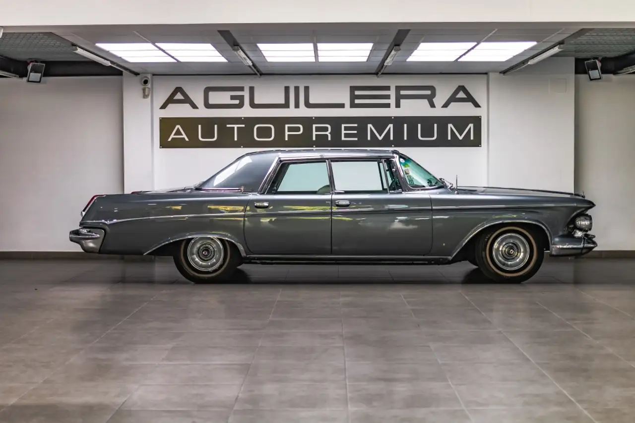 CHRYSLER 300 Series Berlina Automático de 4 Puer, foto 2