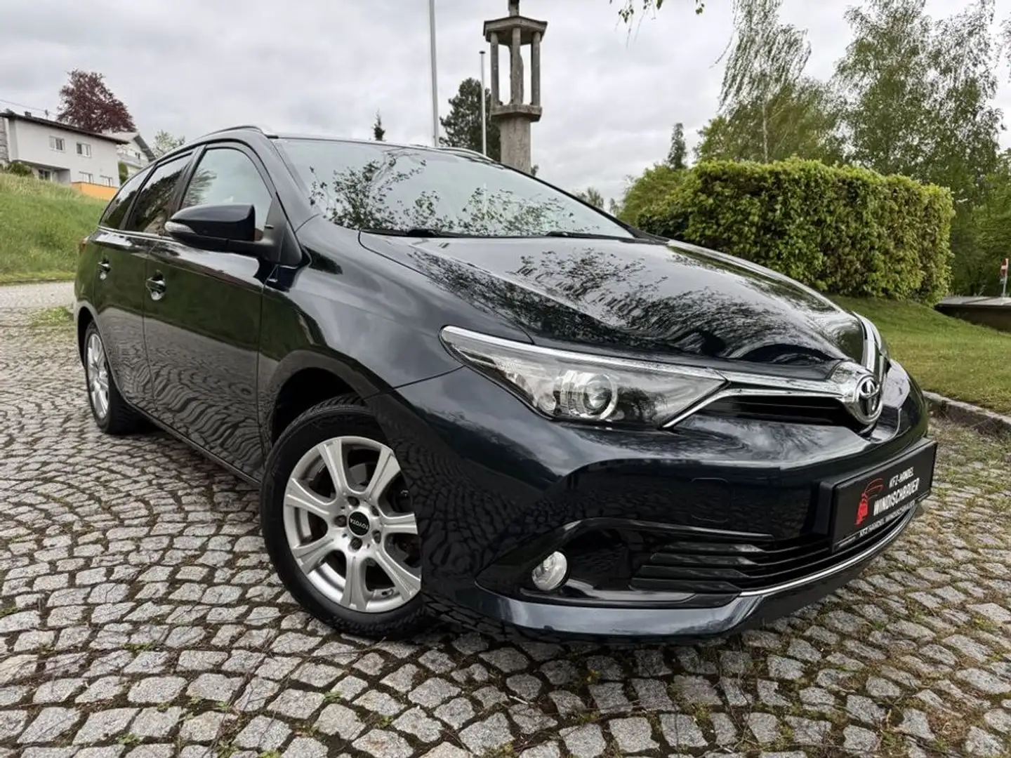 Toyota Auris Edition 45 KLIMA TEMPOMAT NAVI R-KAMERA Bleu - 1