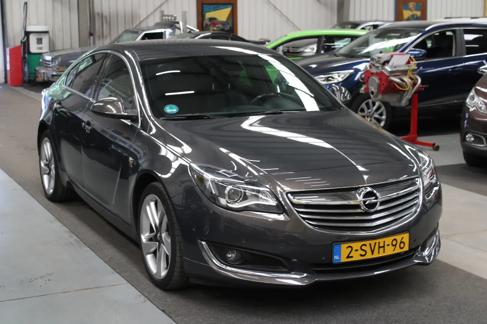 Opel Insignia 1.6 T Cosmo OPC-Line Volledig onderhouden, Airco, Grijs - 2