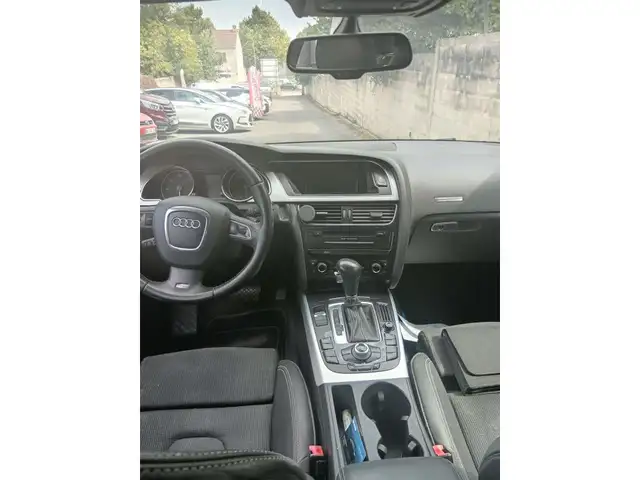 Audi A5 view 12