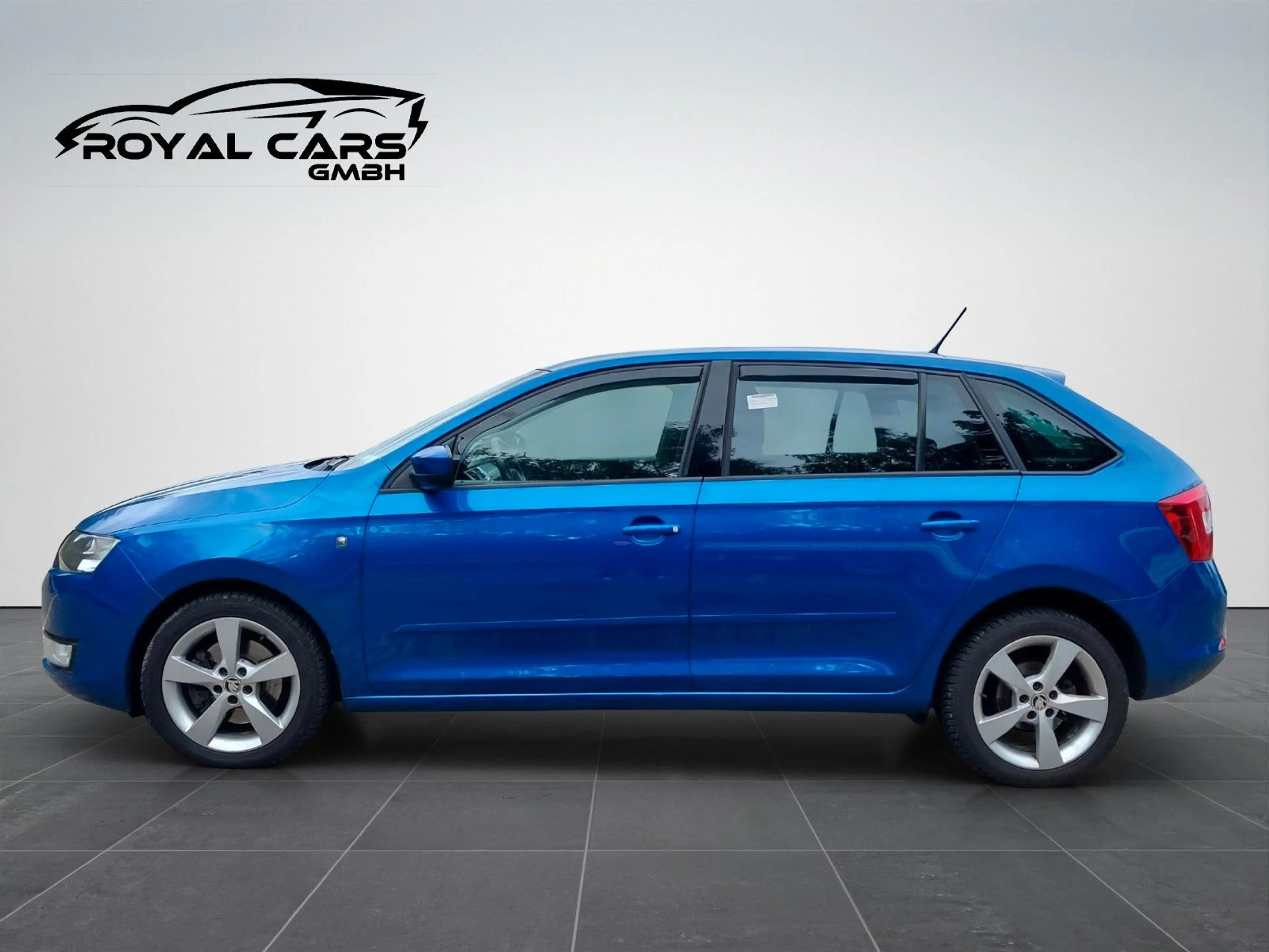 Skoda Rapid/Spaceback Spaceback NAVI*PDC*SHZ*KLIMA*TEMPOMAT*AHK* — photo 4