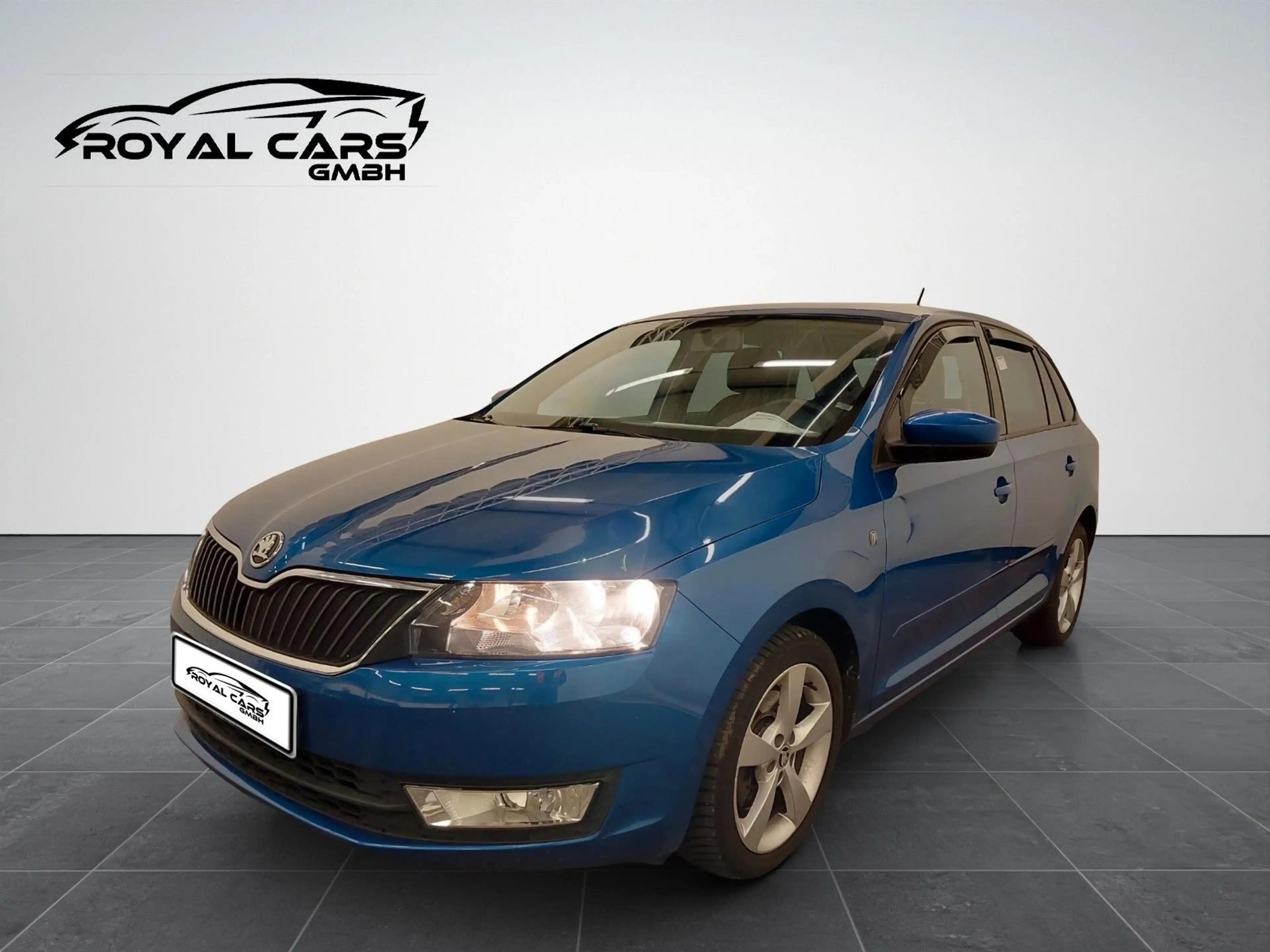 Skoda Rapid/Spaceback Spaceback NAVI*PDC*SHZ*KLIMA*TEMPOMAT*AHK*