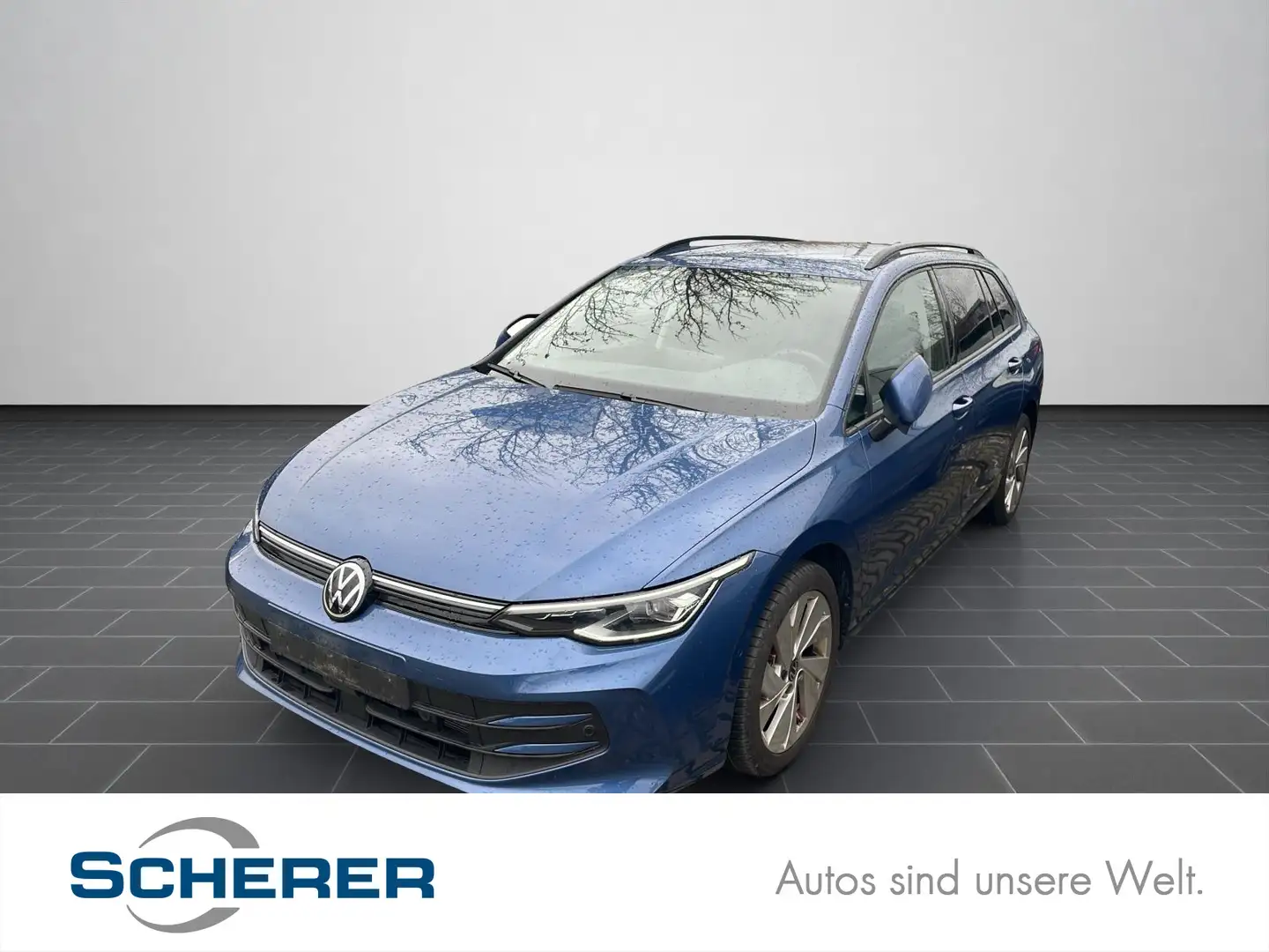 Volkswagen Golf Variant Golf VIII Variant 1,5 l TSI ACC/RFK/LED/Sitzheiz Blau - 1