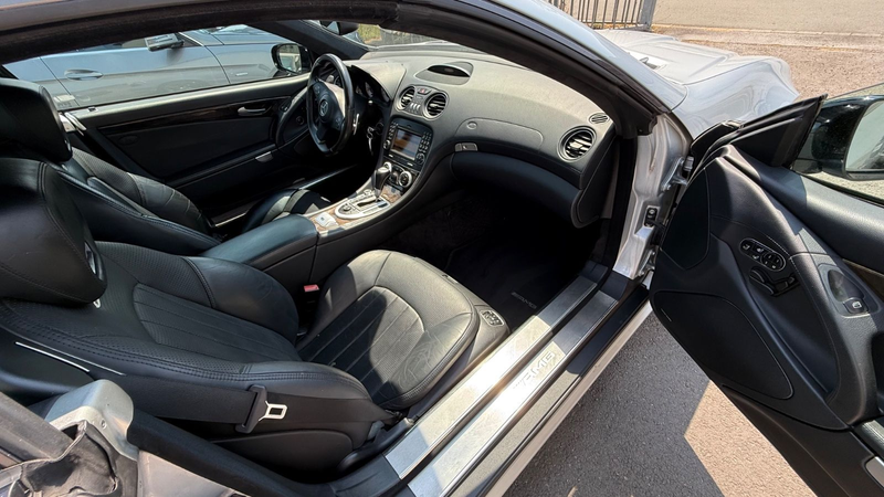 Mercedes-Benz SL 63 AMG — photo 8