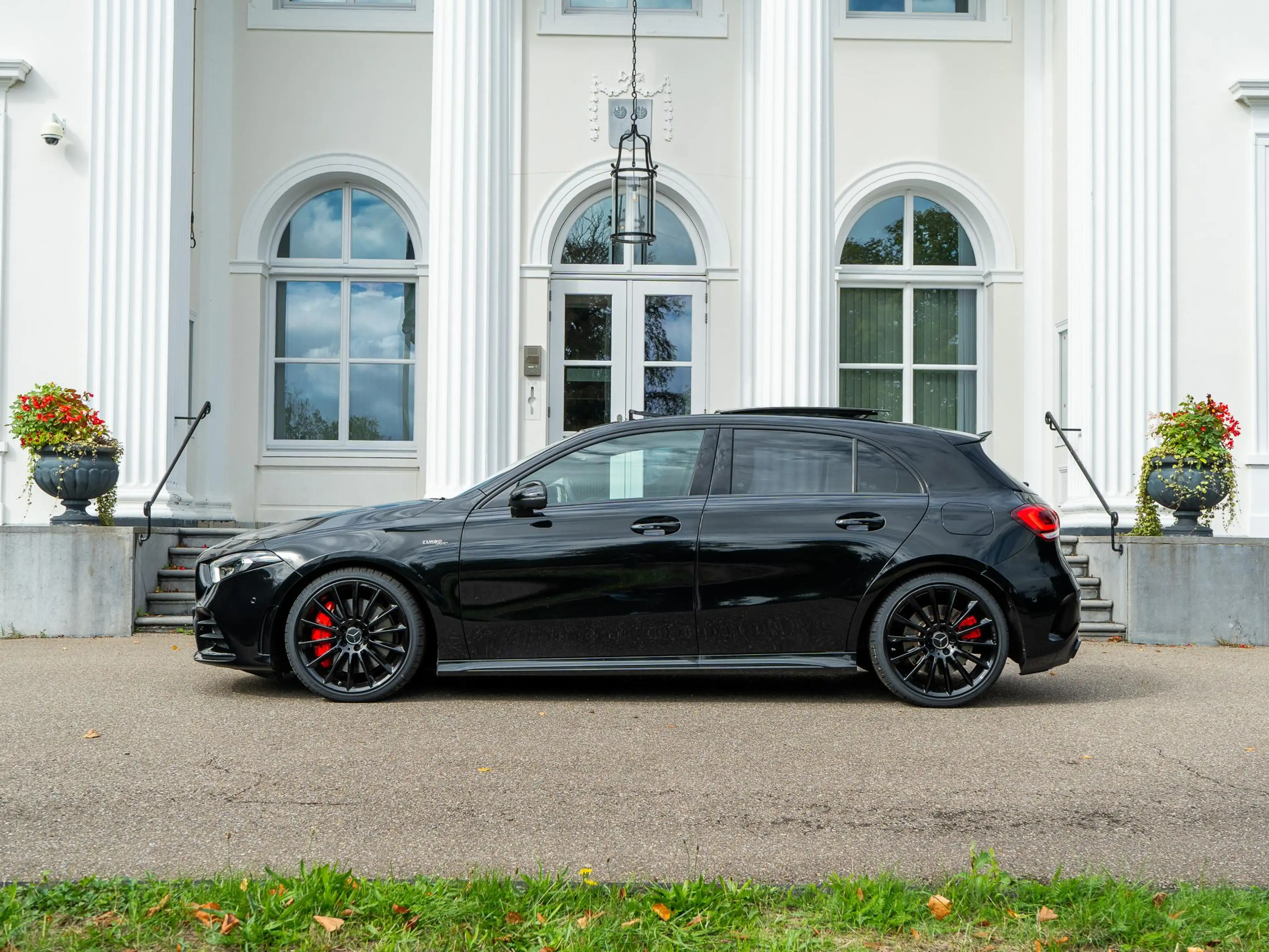 Mercedes-Benz A 35 AMG 4MATIC Premium | Pano | Kuipstoelen | Head-up | He — photo 7