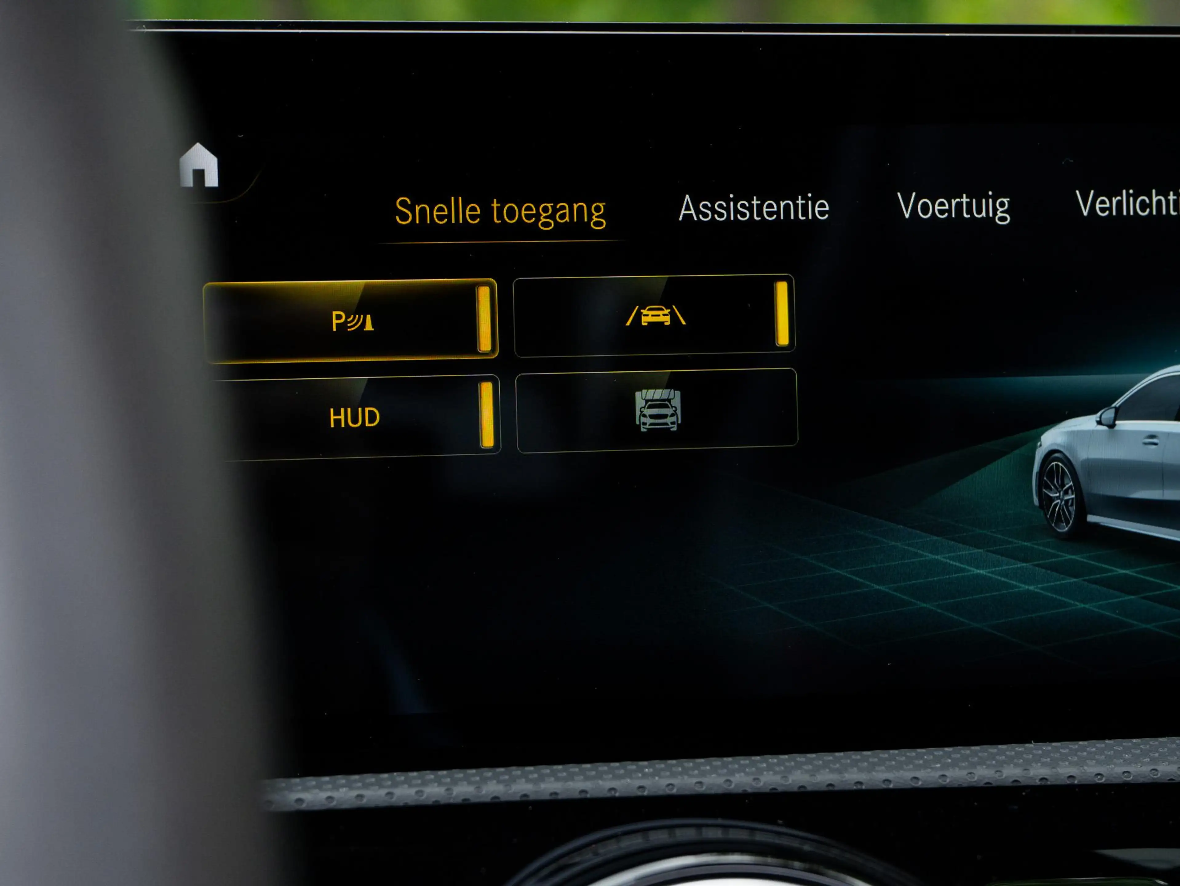 Mercedes-Benz A 35 AMG 4MATIC Premium | Pano | Kuipstoelen | Head-up | He — photo 19