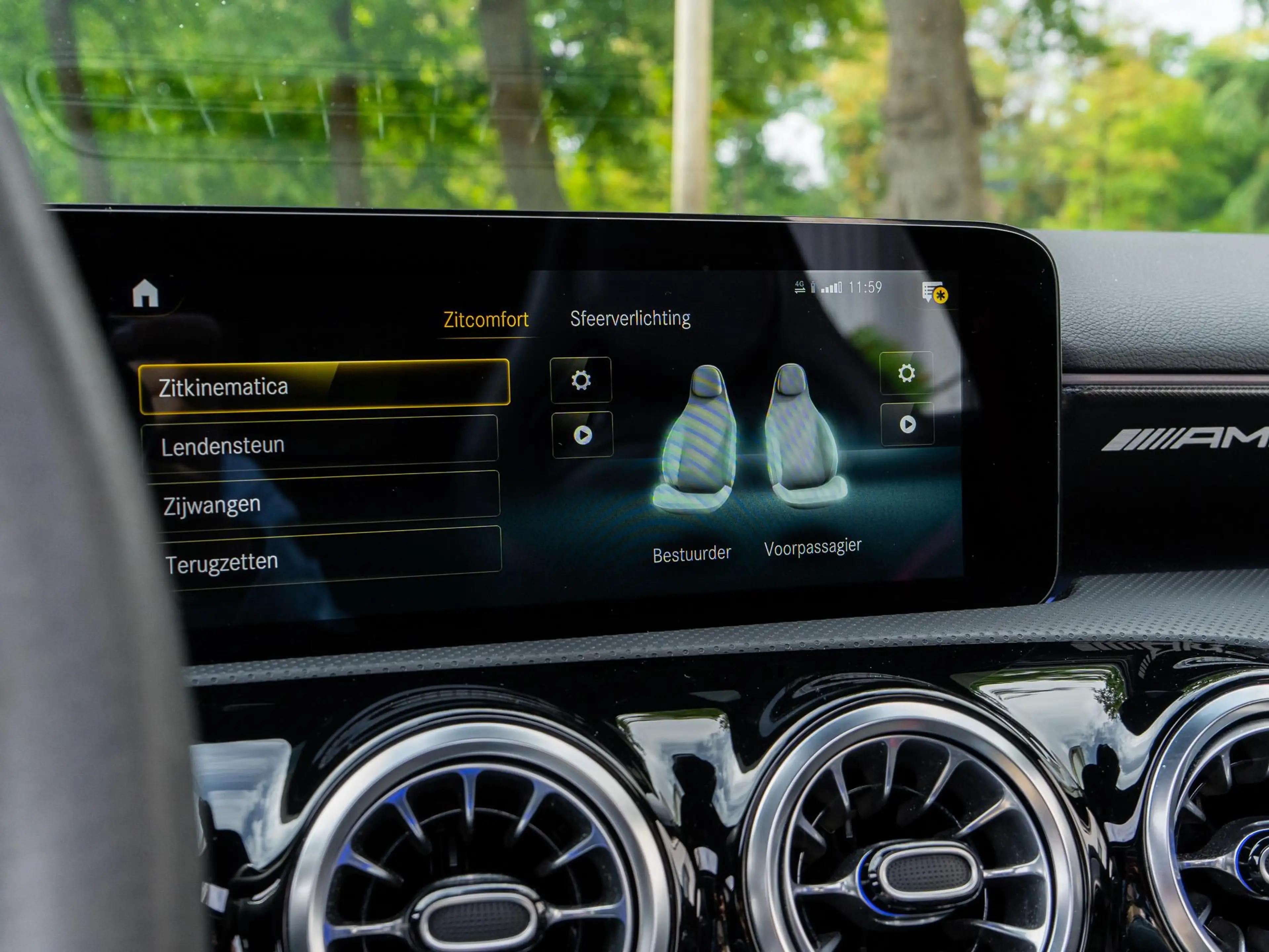 Mercedes-Benz A 35 AMG 4MATIC Premium | Pano | Kuipstoelen | Head-up | He — photo 21