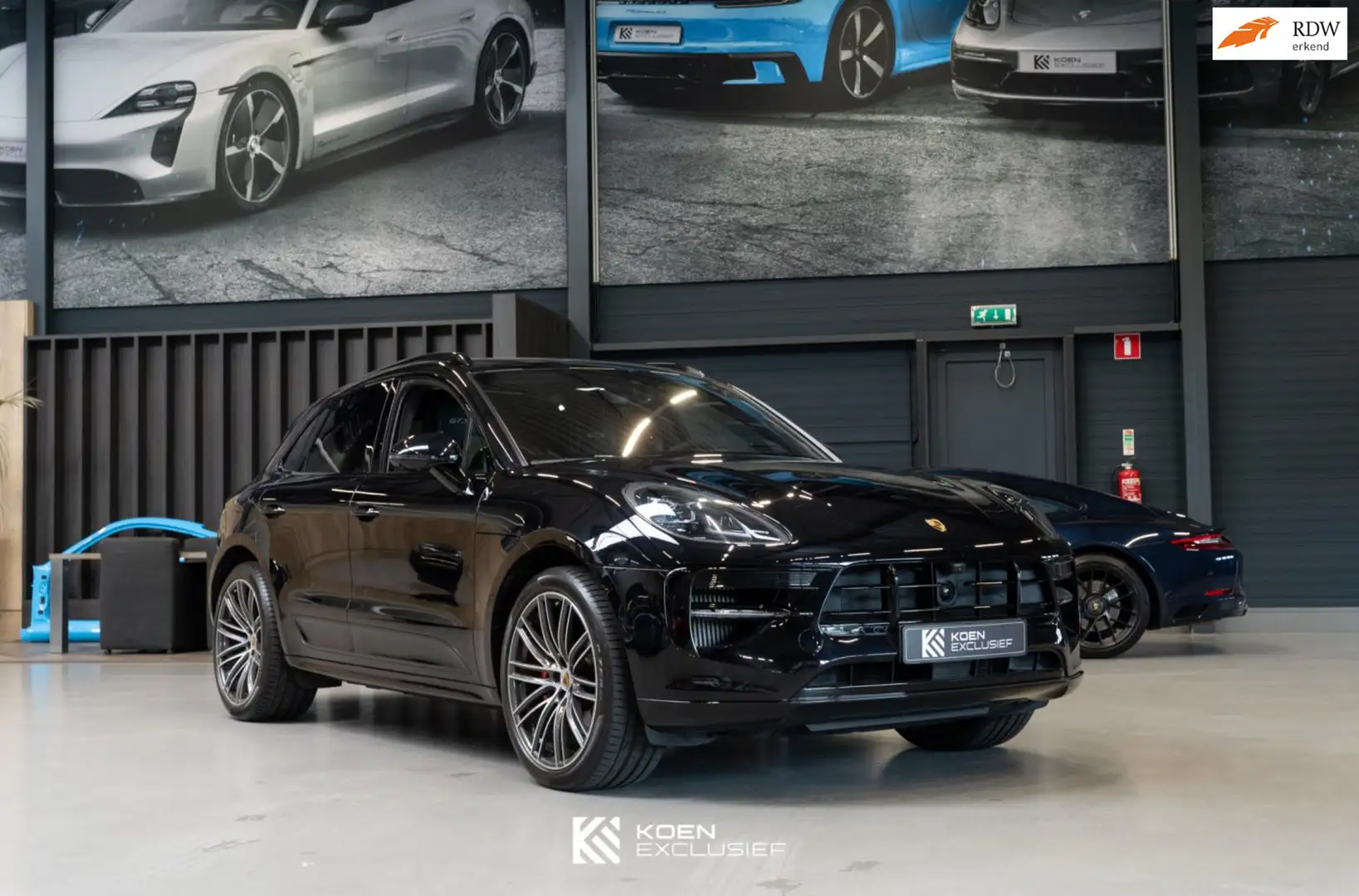 Porsche Macan 2.9 GTS Km stand 71055 NL auto Schwarz - 1