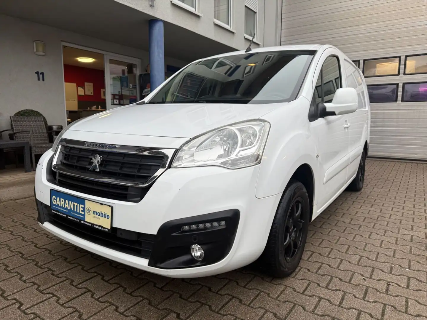 Peugeot Partner L2 Premium Finan Garantie Weiß - 1