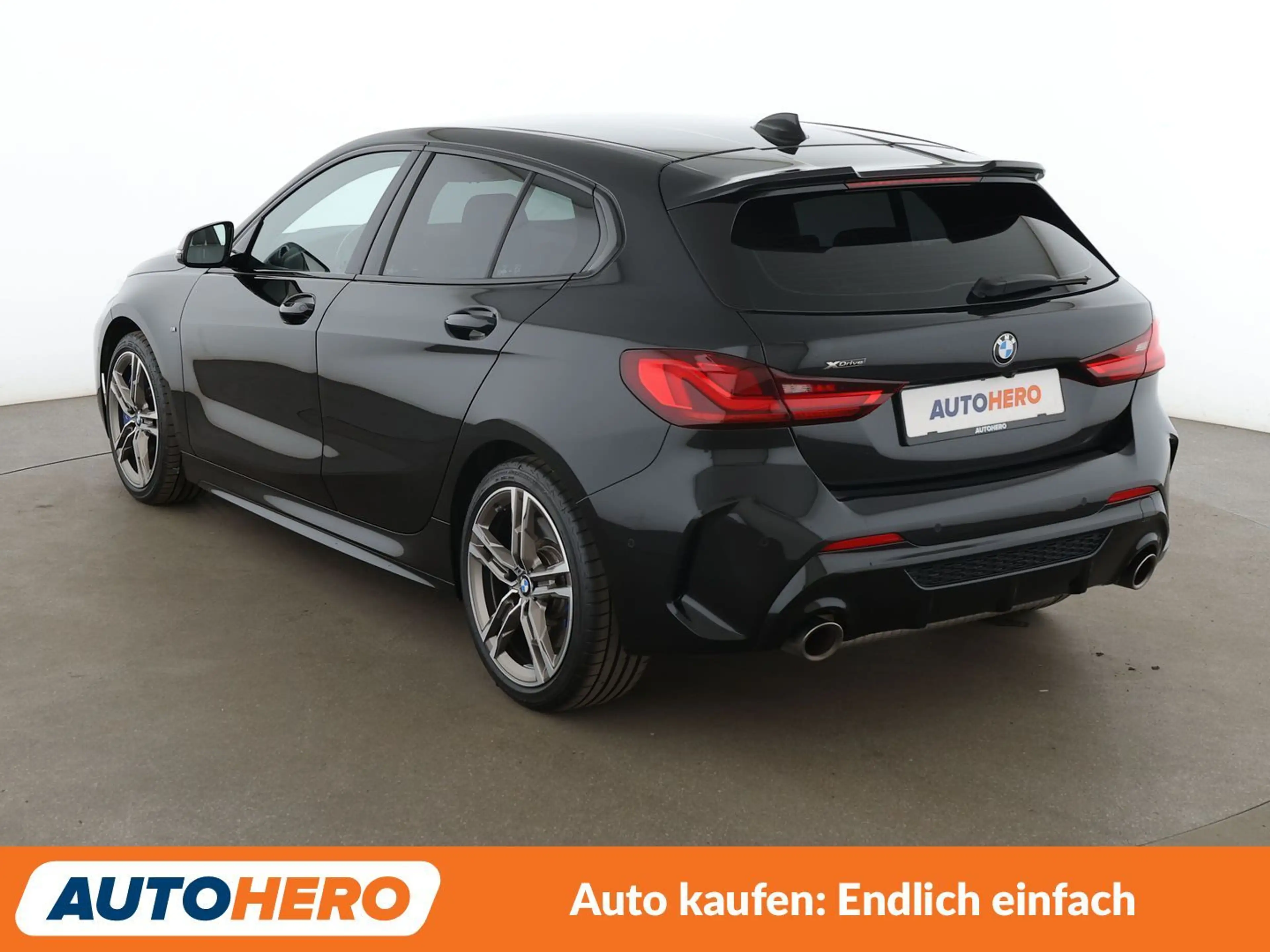BMW 135 i xDrive Aut.*NAVI*PDC*TEMPO*SHZ* — photo 4