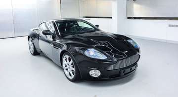 V12 Vanquish 2. Hand Topzustand