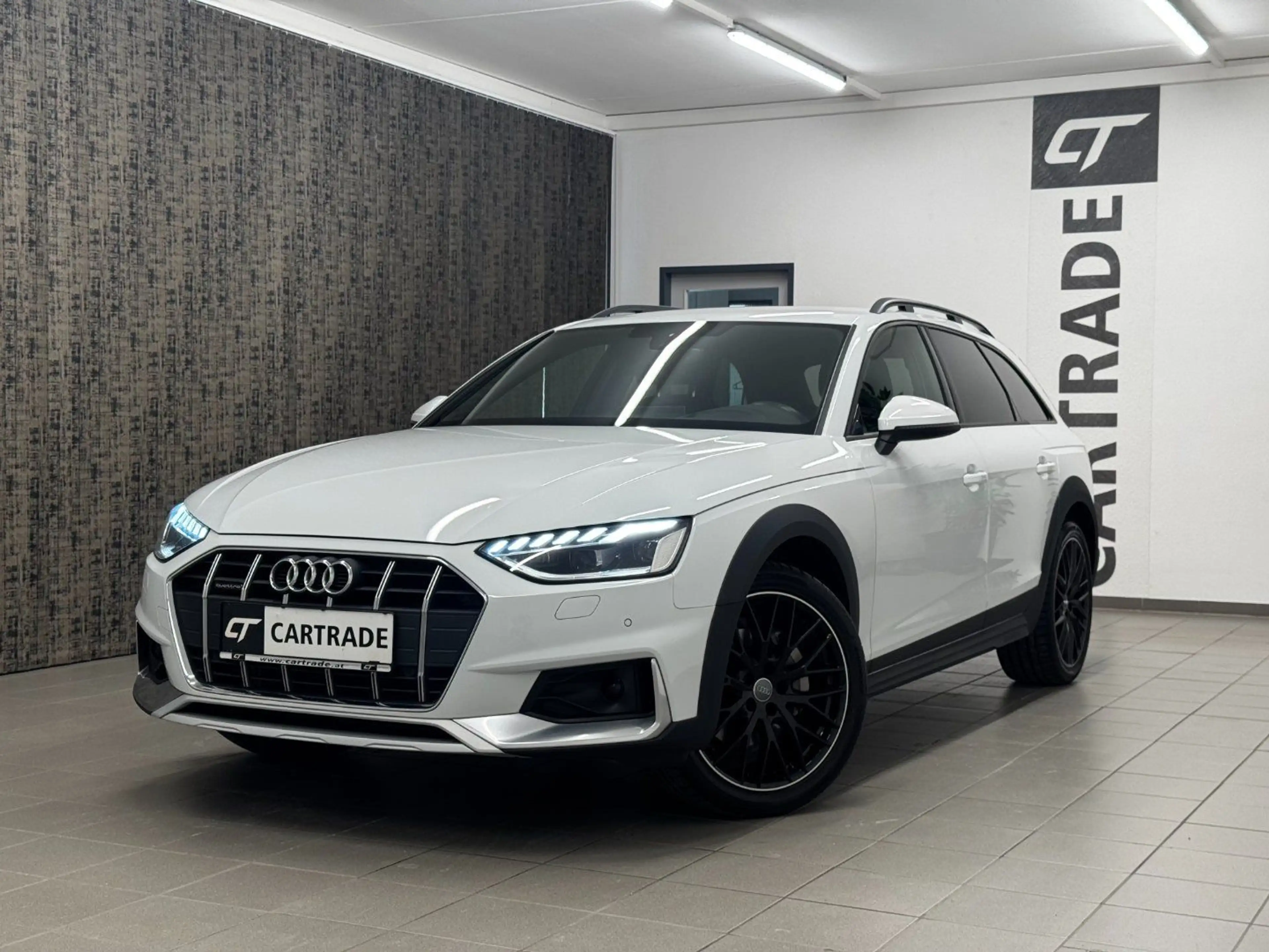 Audi A4 allroad A4 40 allroad quattro 2.0 TDI — photo 4