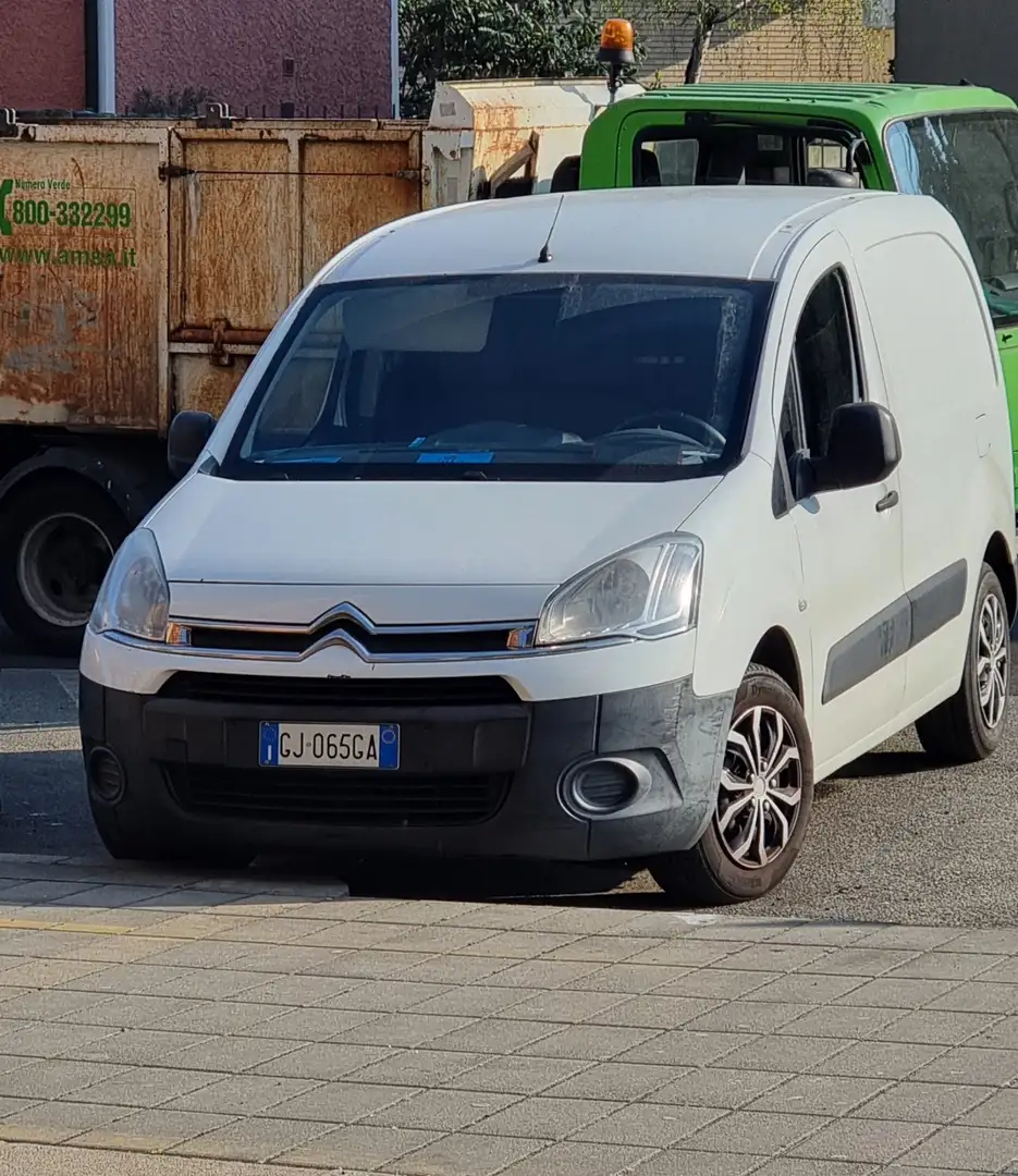 Citroen Berlingo 1.6 hdi Xtr 90cv fap - 1