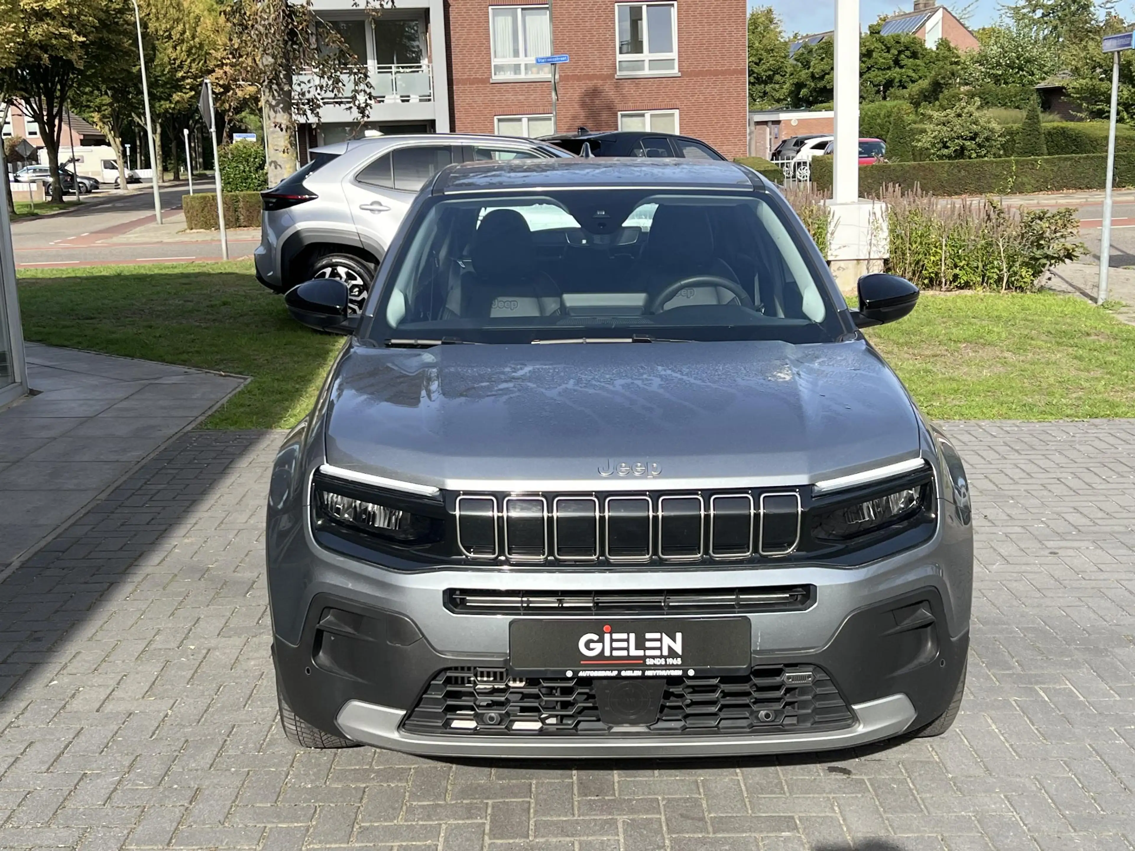 Jeep Avenger 1.2T 100pk Altitude Keyless, Startknop, Parkeersen — photo 12