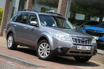 2.0 AWD XS Luxury Camera