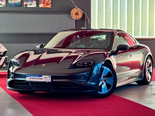 Porsche Taycan 4S ACC 360° Sport Chrono 93KW Luft Bose