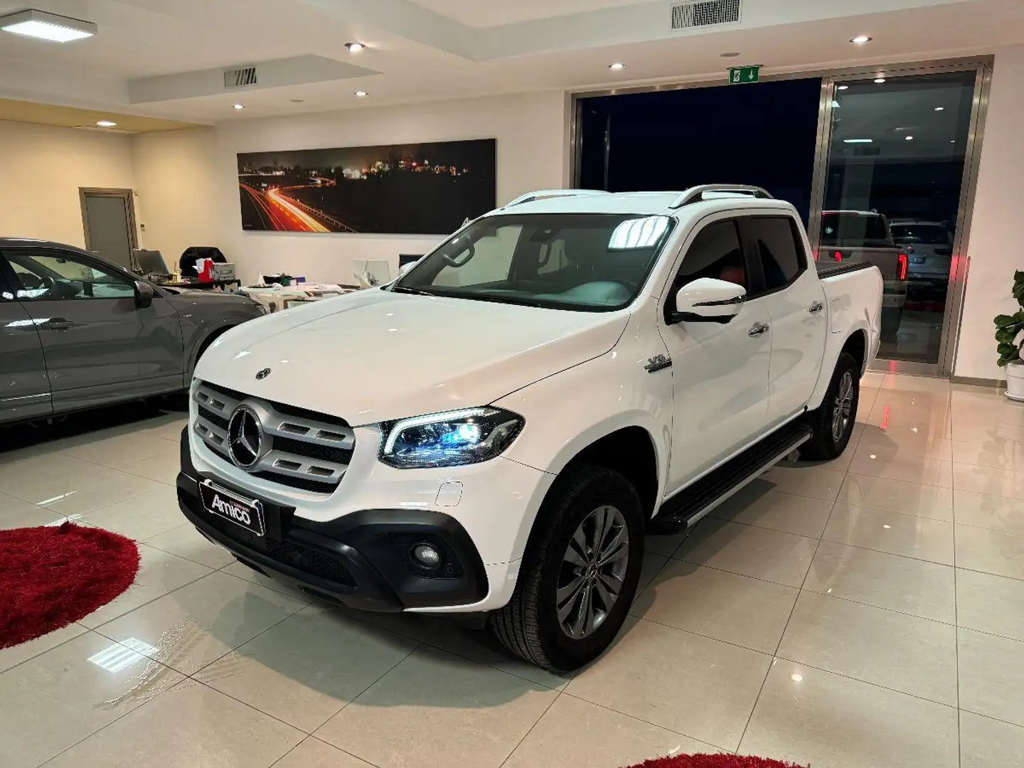 Mercedes-Benz X 350 d V6 Autocarro 5 posti PICK-UP Білий - 2