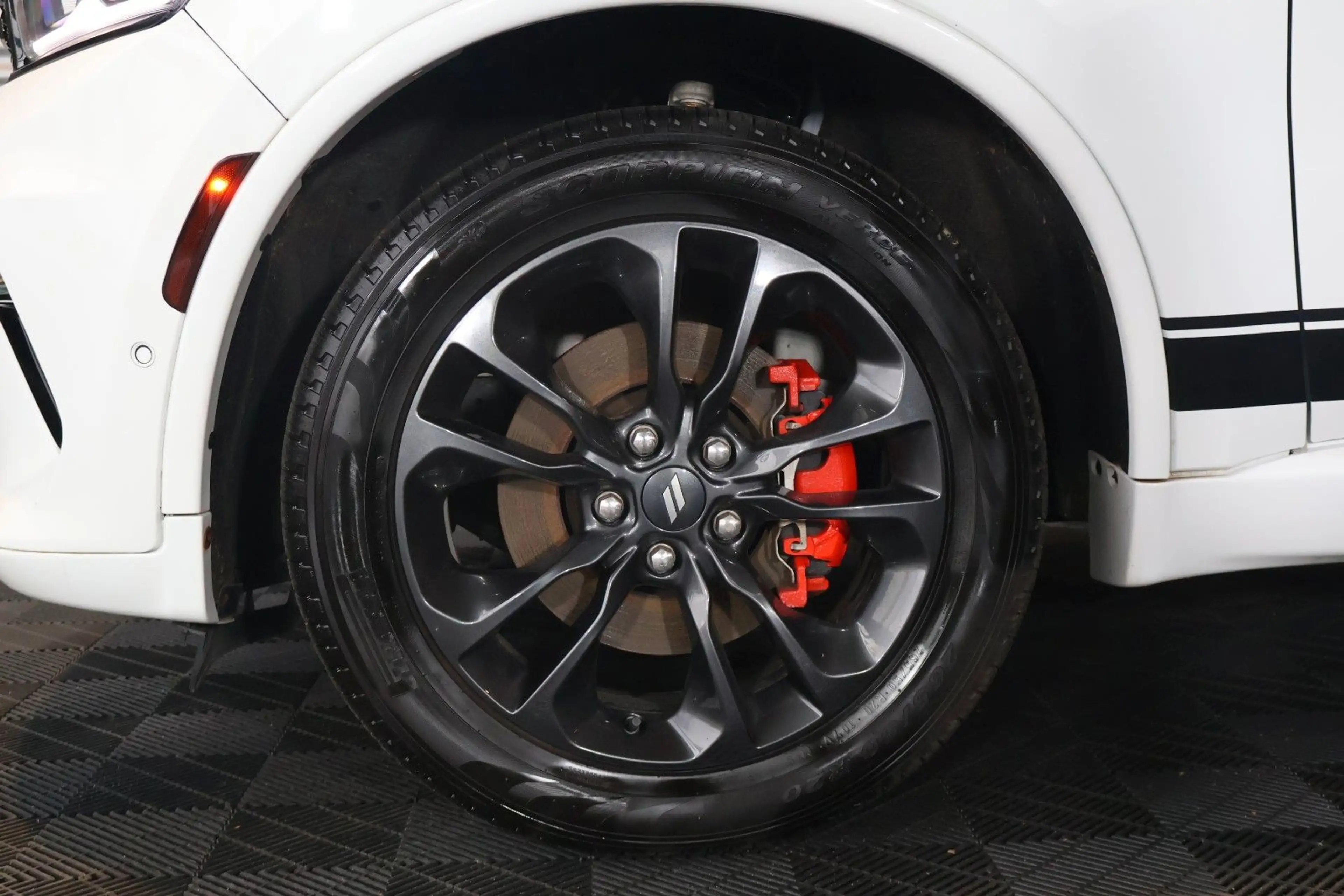 Dodge Durango R/T 5.7L 4x4/PDC/CARPLAY/6-SITZER — photo 3