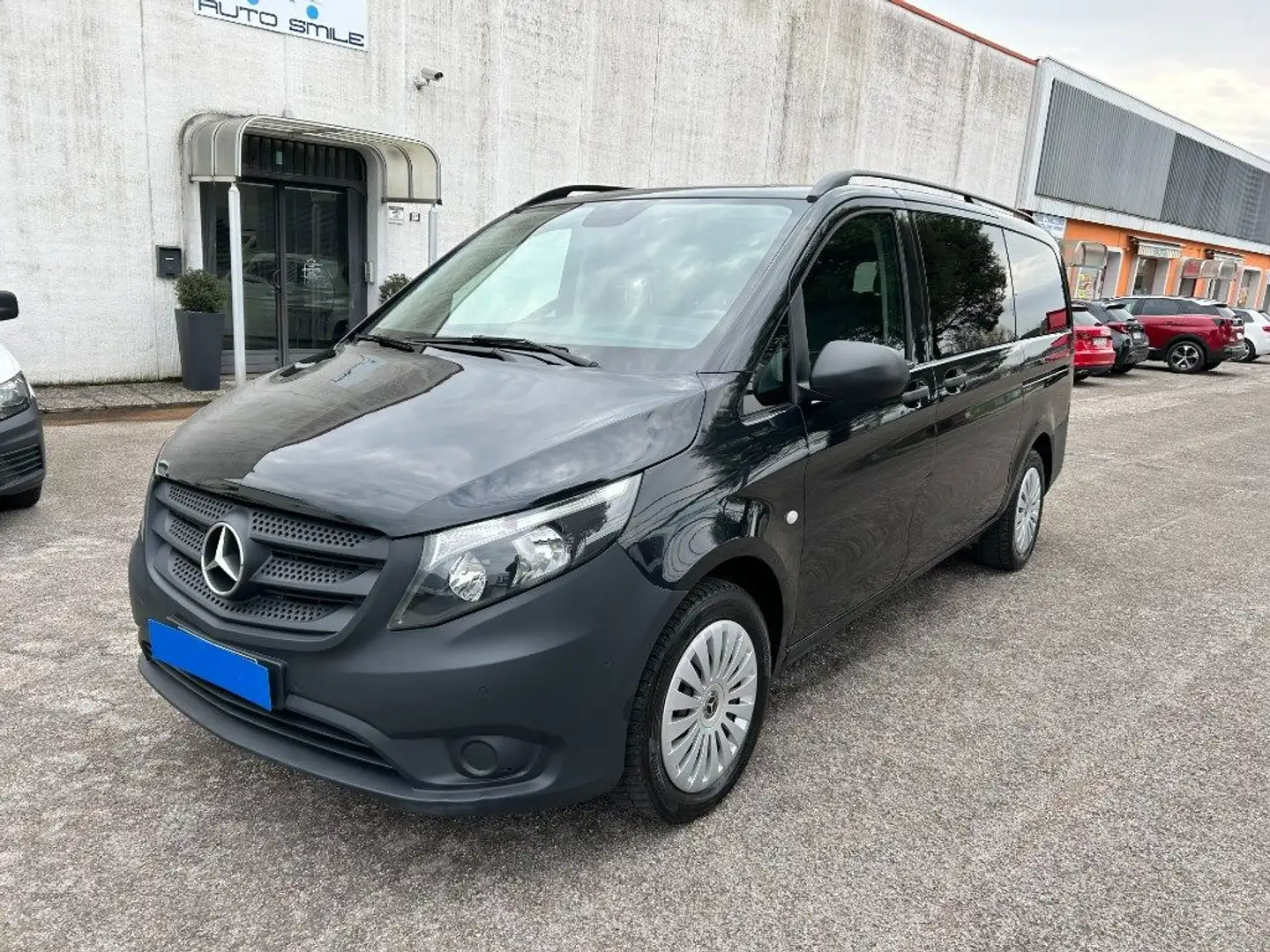 Mercedes-Benz Vito 2.0 116 CDI  Tourer Pro Long Nero - 1