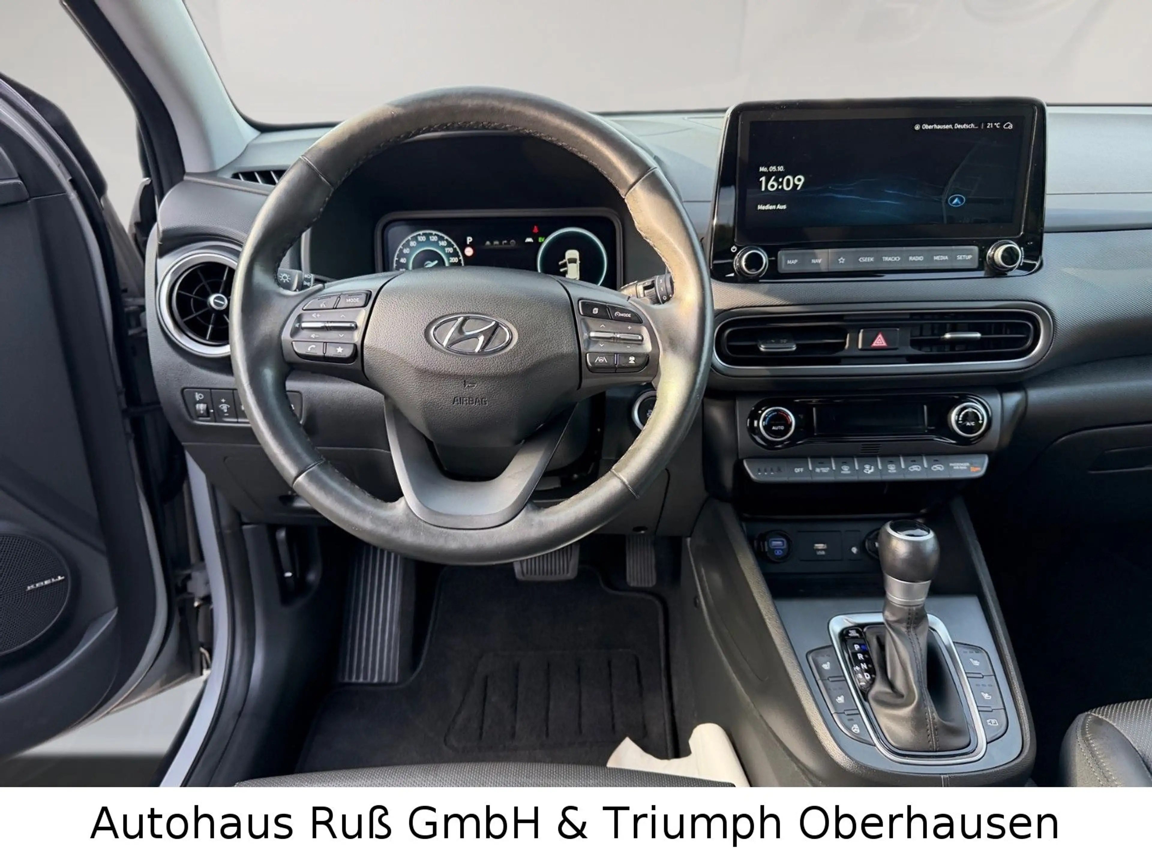 Hyundai KONA Prime Hybrid 2WD — photo 9