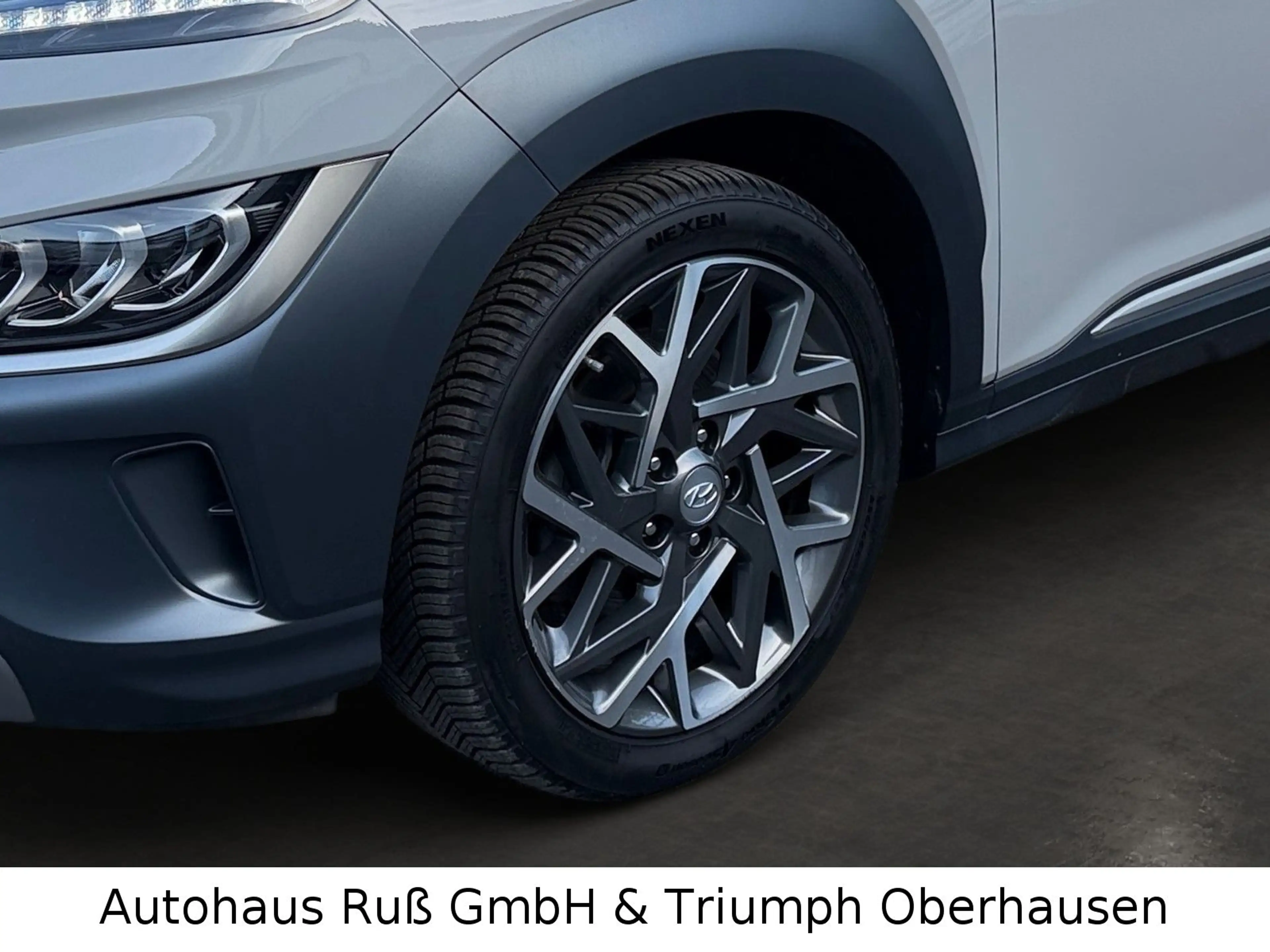 Hyundai KONA Prime Hybrid 2WD — photo 6