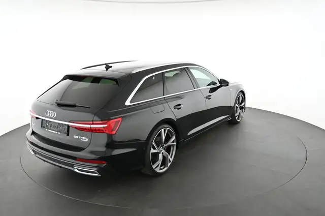 Audi A6 view 2