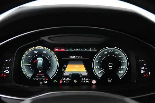 Audi A6 view 26