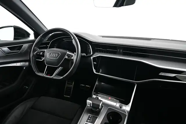 Audi A6 view 18