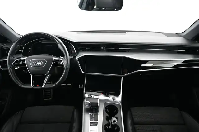 Audi A6 view 17