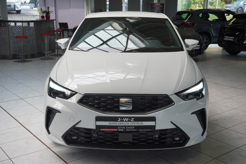 SEAT Ibiza Style 1.0 TSI DSG*ACC*NAVI*KAMERA*LED* — photo 2