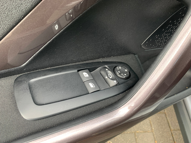 Peugeot 2008 1.2 PureTech Blue Lion | UNIEK ! | Airco | Cruise — photo 9